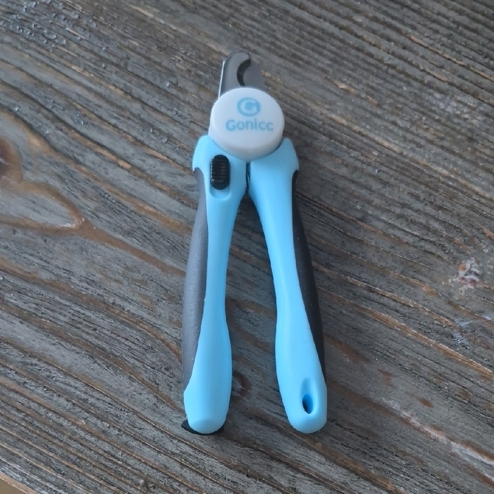 Gonicc Blue and Black Pruning Shears